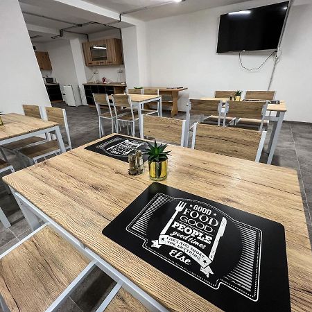 Hostel H18 Бардеёв Экстерьер фото