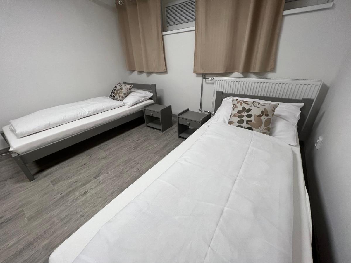 Hostel H18 Бардеёв Экстерьер фото
