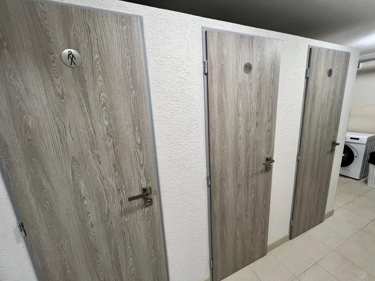 Hostel H18 Бардеёв Экстерьер фото