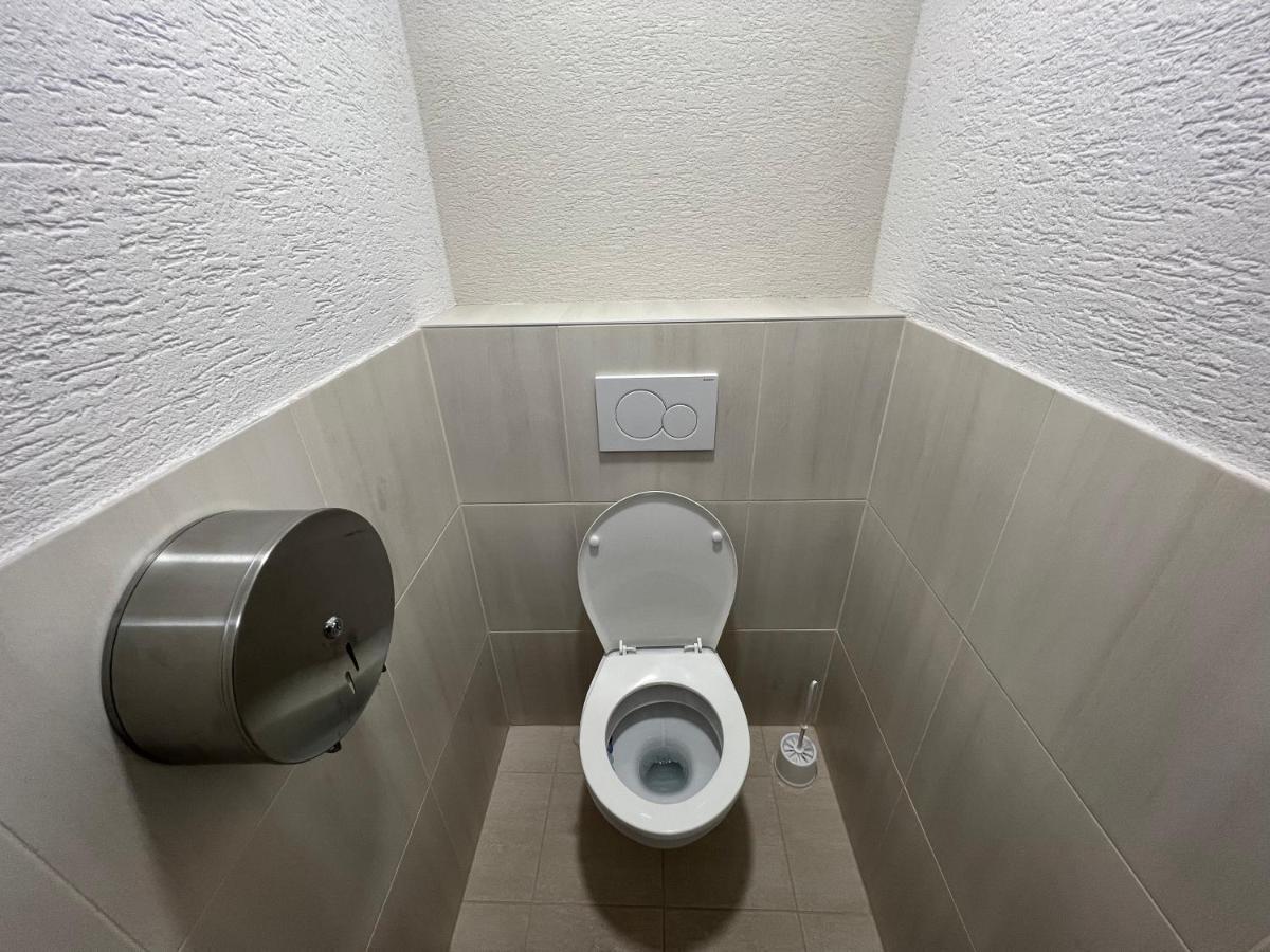 Hostel H18 Бардеёв Экстерьер фото